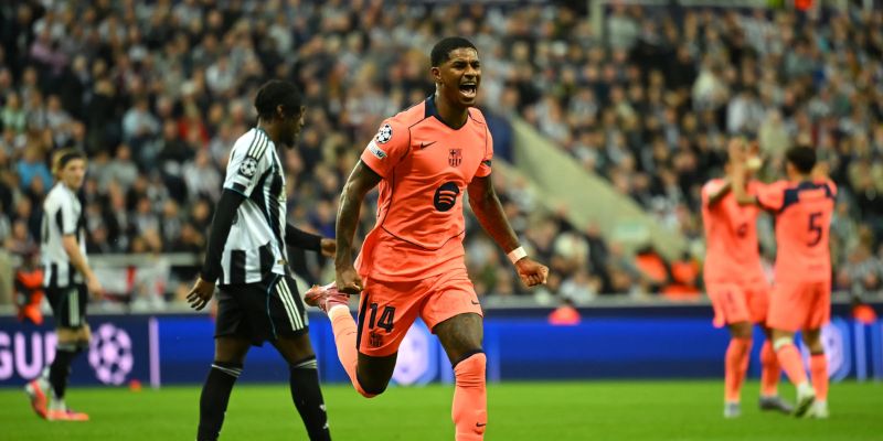 Thông tin phong độ Barcelona vs Newcastle United